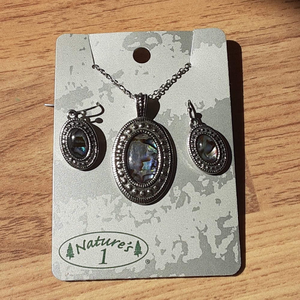 Necklace and Earring Set